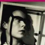 החברה הגאונה - Sivi's Books החברה הגאונה עטיפת הספר החברה הגאונה מאת אלנה פרנטה -הספר הראשון בסידרת הרומנים הנפוליטניים כבש אותי לחלוטין: סיפור התבגרות, יריבות וקסם ייחודי ....